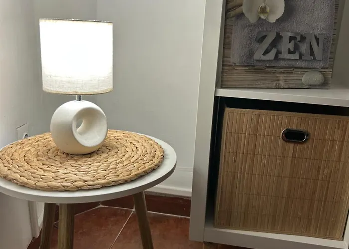 La De Leo Y Lola Frómista